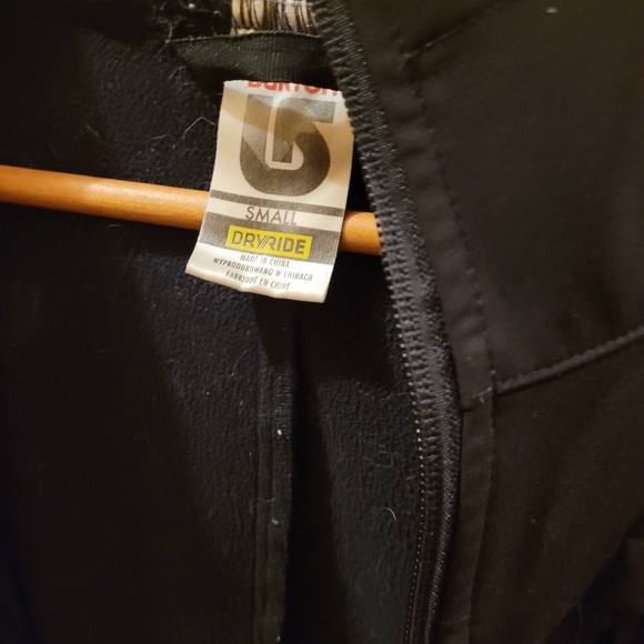 Burton Men's Black Performance Jacket - Picture 3 of 3